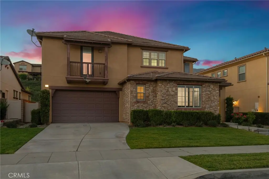 885 E Manresa, Azusa, CA 91702 - #1
