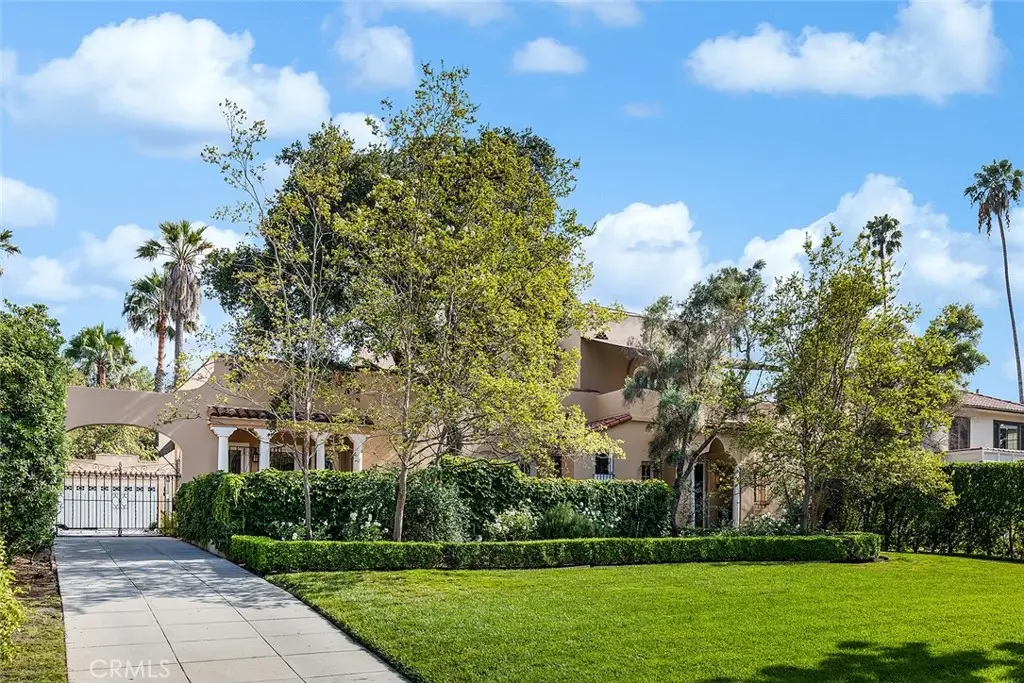 570 E Glenarm Street, Pasadena, CA 91106 - #1