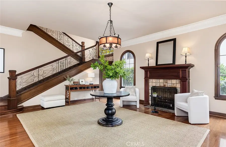 570 E Glenarm Street, Pasadena, CA 91106 - #2