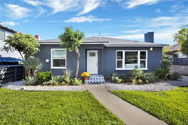740 W Colorado, Monrovia, CA 91016