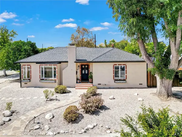 367 Eaton Drive, Pasadena, CA 91107