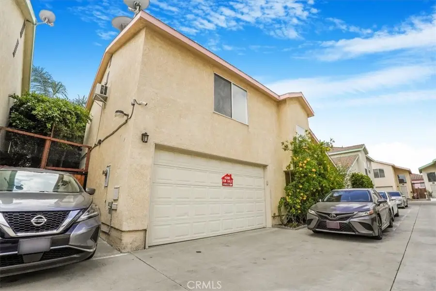 9315 Woodman Avenue #8, Arleta, CA 91331 - Image #3