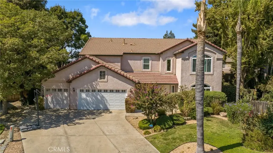 6030 W Country Court, Visalia, CA 93277 - Image #2