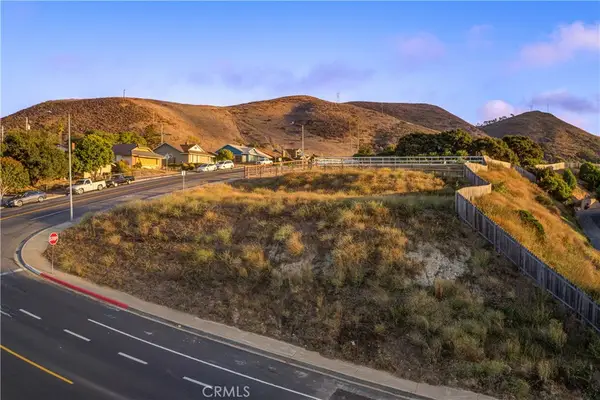 209 S 7th Street, Lompoc, CA 93436