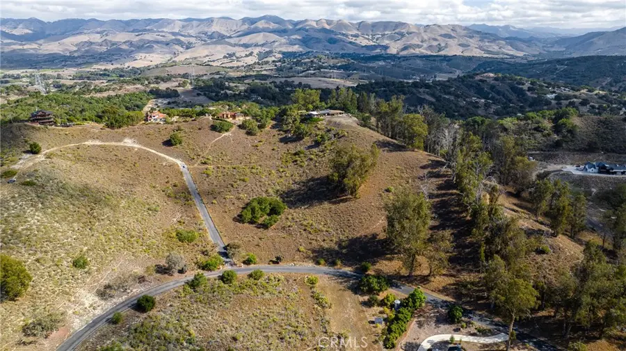 1170 Montecito Ridge Drive, Arroyo Grande, CA 93420 - Image #2