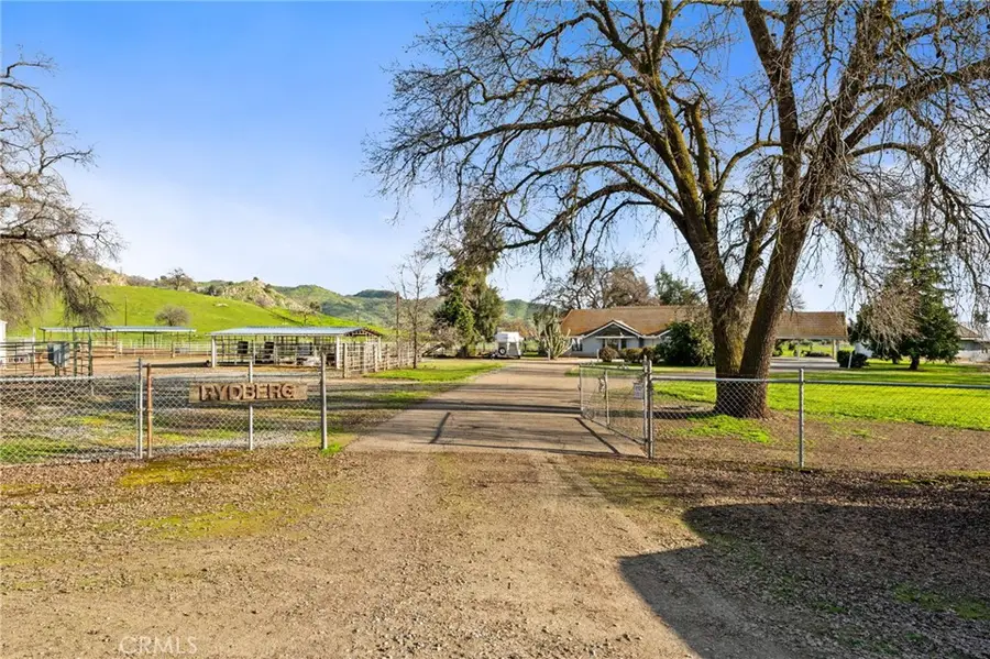 39500 Millwood #C, Woodlake, CA 93286 - #3