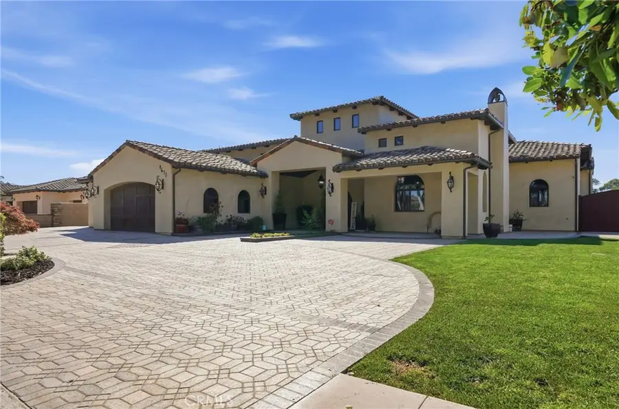 4617 S Blosser, Santa Maria, CA 93455 - #3