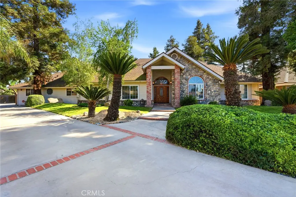 412 N Kanai, Porterville, CA 93257 - #1