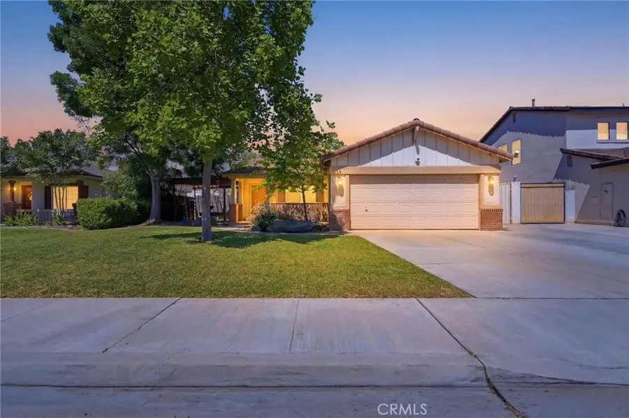 1918 La Vida Avenue, Porterville, CA 93257 - #2