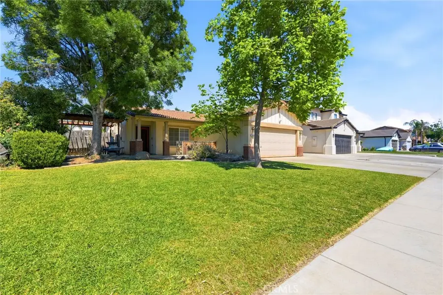 1918 La Vida Avenue, Porterville, CA 93257 - #3