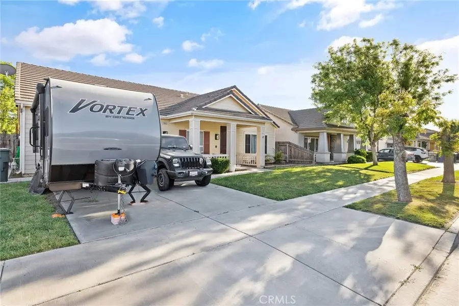 1963 W Merritt, Hanford, CA 93230 - #3