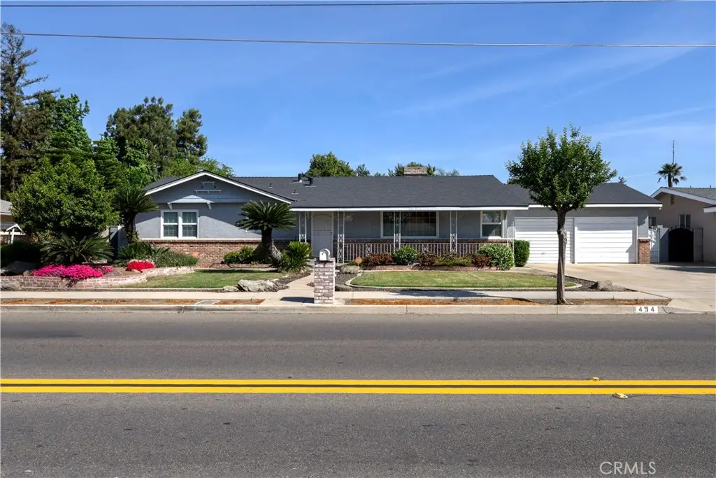 494 E Merritt Avenue, Tulare, CA 93274 - #1