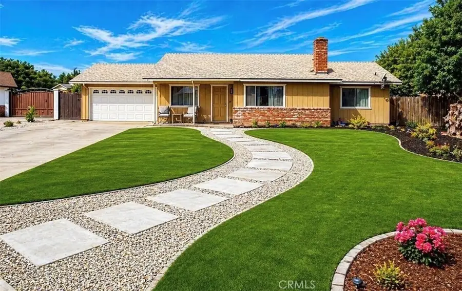 1431 E Boyer Drive, Tulare, CA 93274 - #2