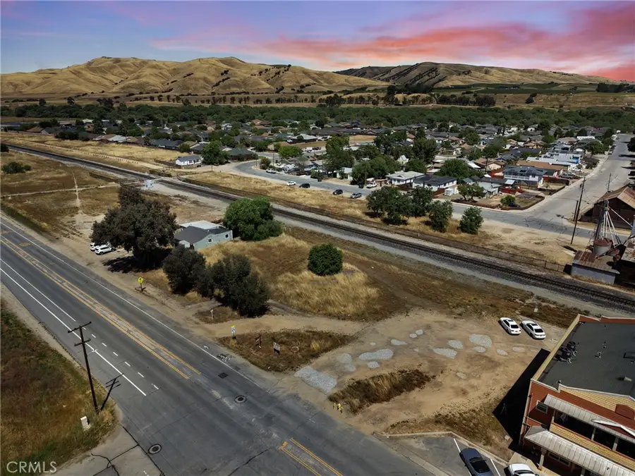 1490 Mission, San Miguel, CA 93451 - #2