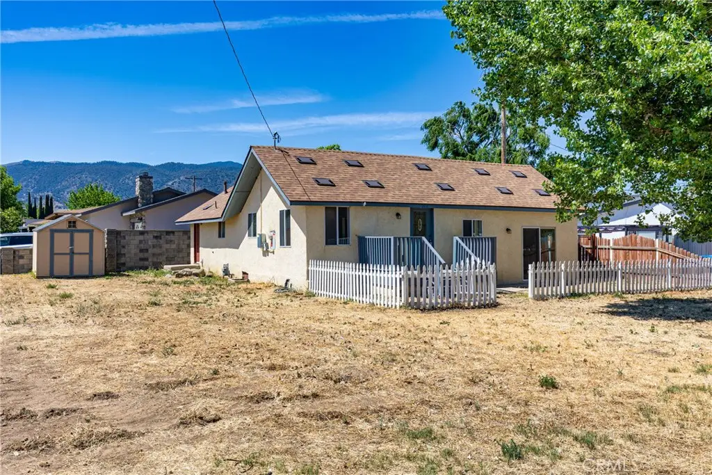 302 W C, Tehachapi, CA 93561 - #1