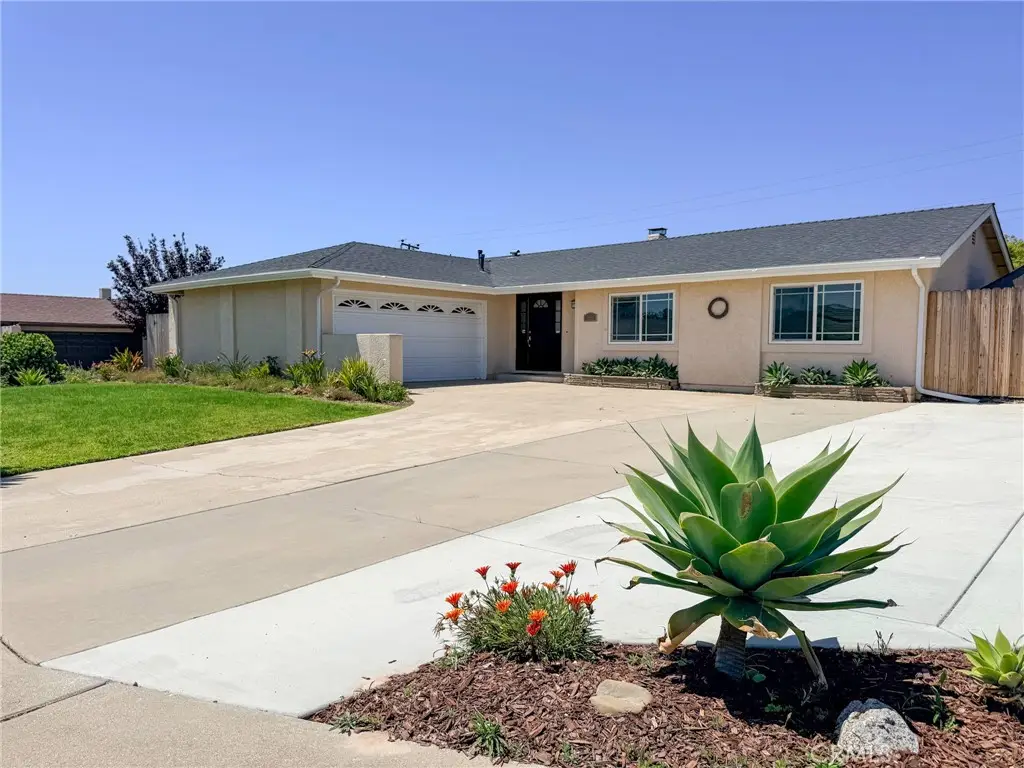 393 Mountain View, Santa Maria, CA 93455 - #1