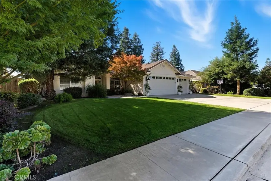 4623 W Grove, Visalia, CA 93291 - #3