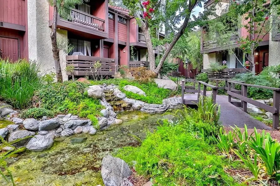 21931 Burbank #23, Woodland Hills, CA 91367 - #2