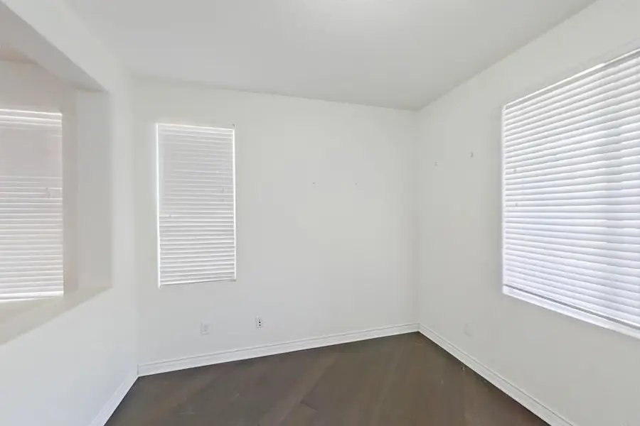 6048 Oak Fence Lane, Lancaster, CA 93536 - Image #3