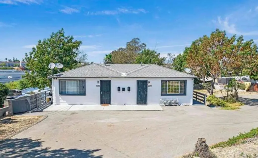 6816 Central Avenue, Lemon Grove, CA 91945 - #1