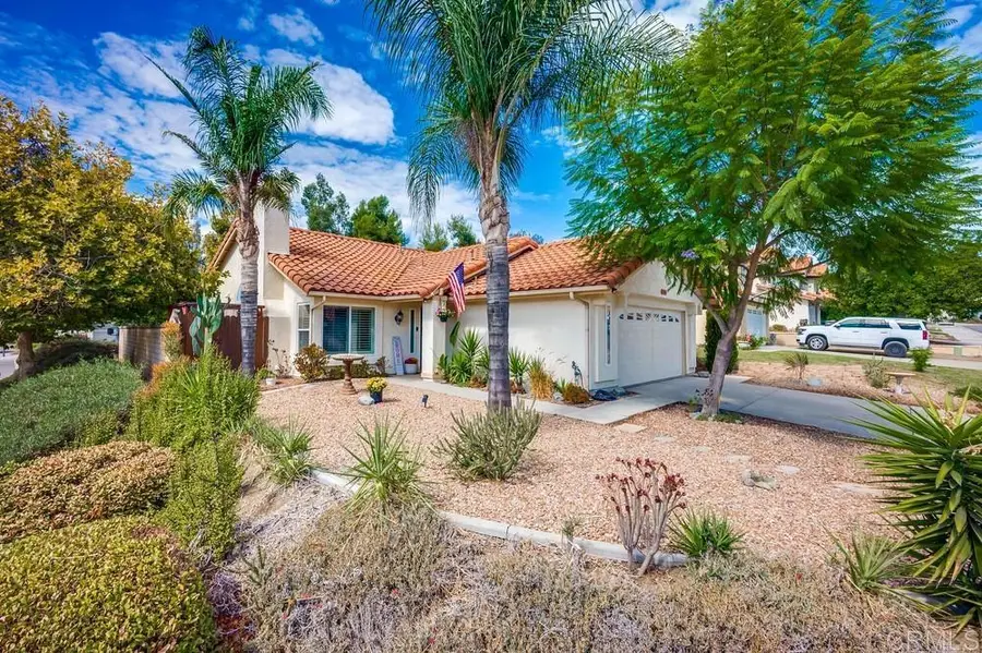 39685 Almansa, Murrieta, CA 92562 - Image #3