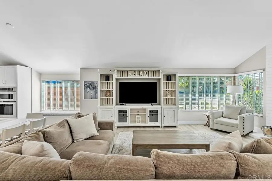 754 Rocking Horse Rd, Vista, CA 92081 - Image #3