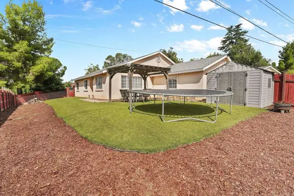 722 8th Street, Ramona, CA 92065