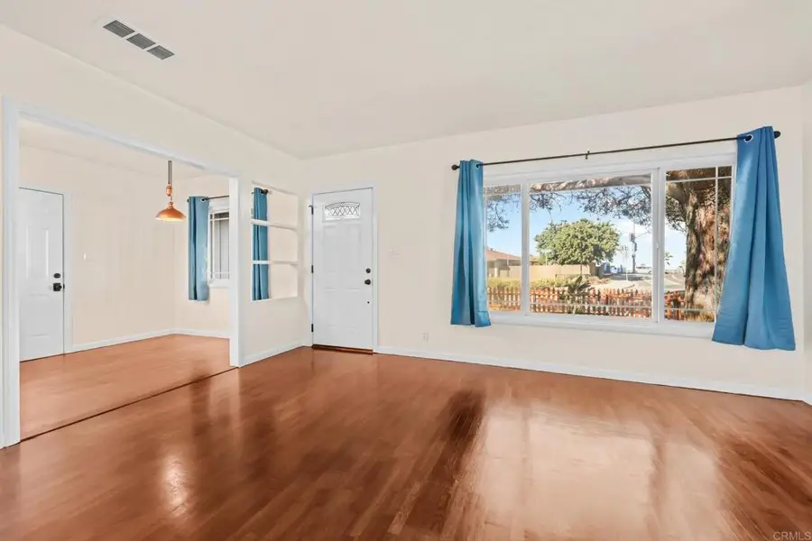 579 Calla Avenue, Imperial Beach, CA 91932 - Image #2