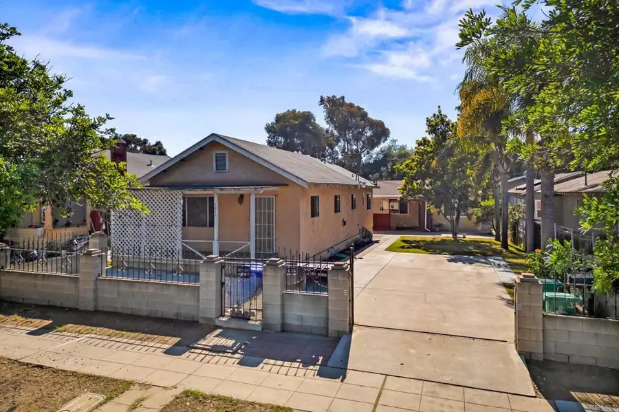 3813  15 Birch Street, San Diego, CA 92113 - Image #2