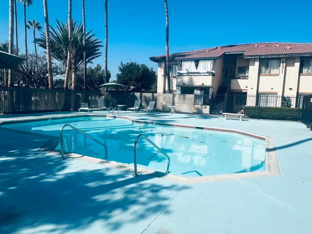 891 W San Ysidro Blvd #9, San Ysidro, CA 92173 - #1