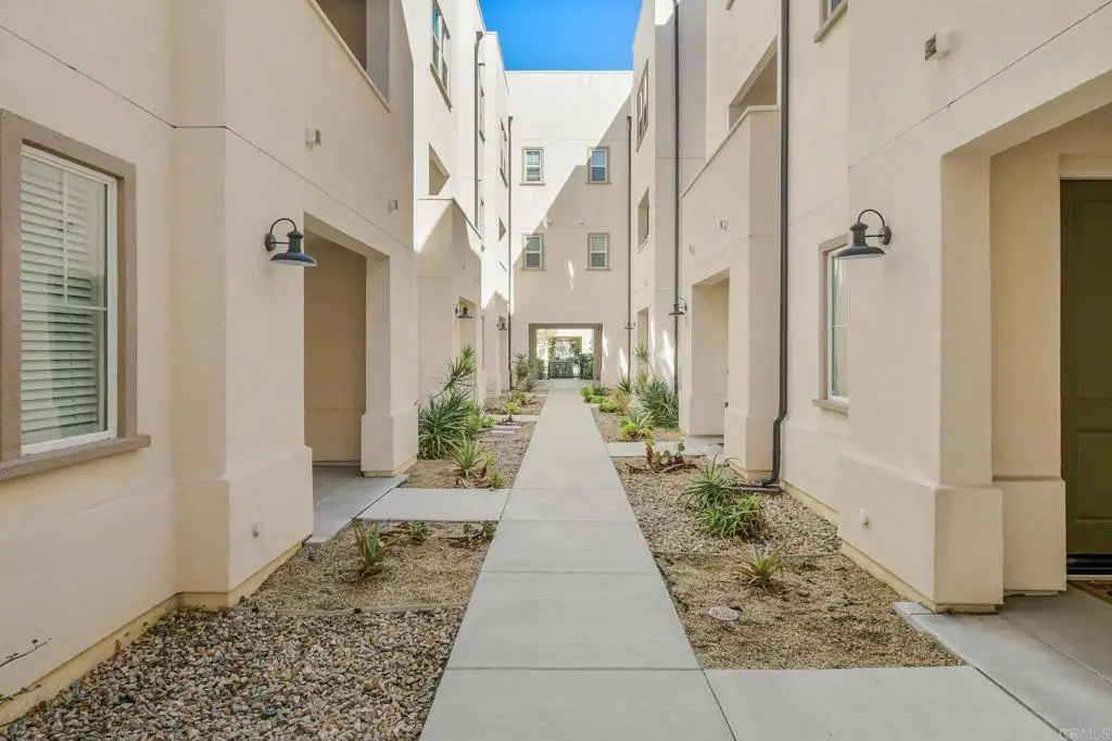 5381 Calle Rockfish #60, San Diego, CA 92154 - Image #1