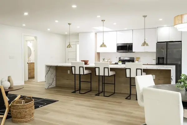 4380 Rolfe Road, San Diego, CA 92117