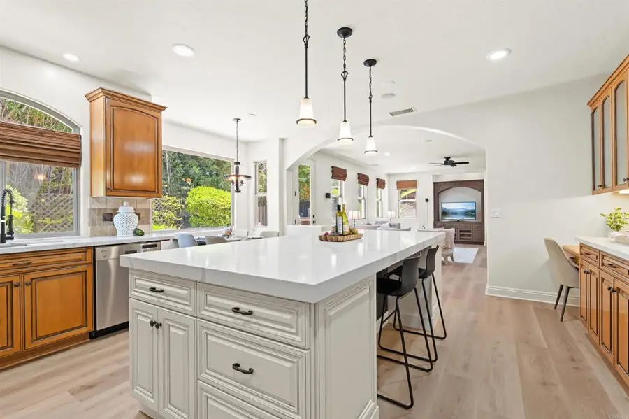 101 Lion Cir, Chula Vista, CA 91910 - Image #3