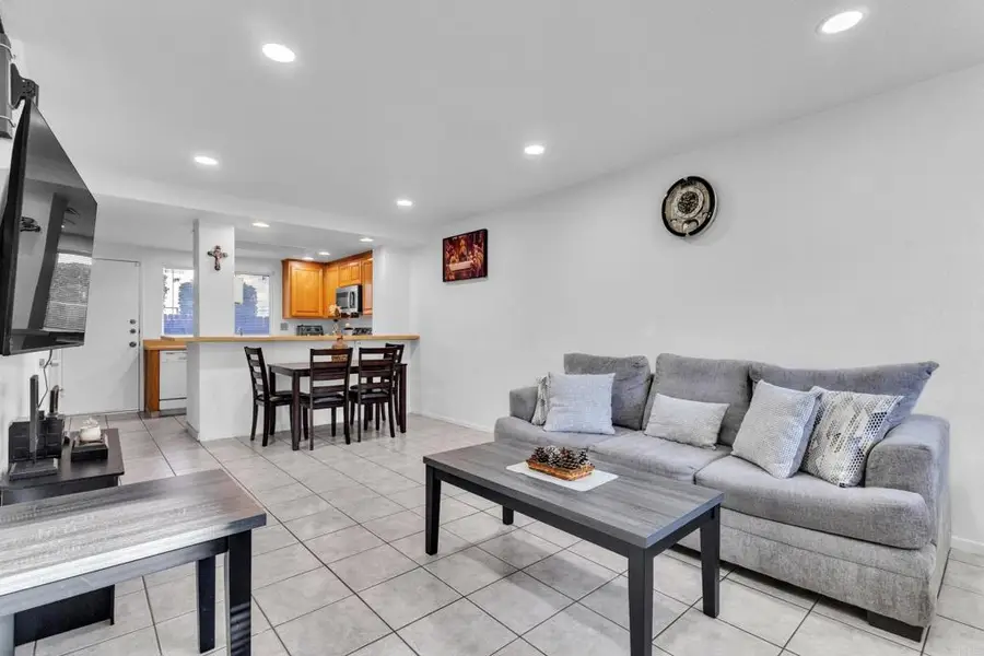 1539 Gustavo St #B, El Cajon, CA 92019 - Image #3