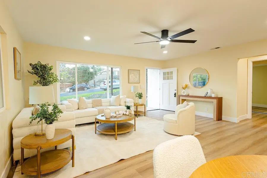 944 W 5th Avenue, Escondido, CA 92025 - Image #3