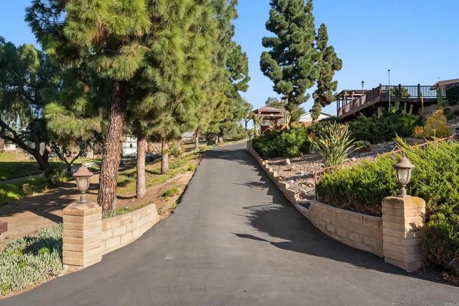 3870 Avenida San Miguel, Bonita, CA 91902 - Image #2