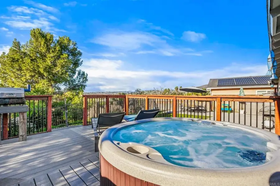 166 Lakeview Avenue, Spring Valley, CA 91977 - #2