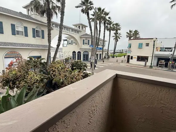 4465 Ocean Boulevard #4, San Diego, CA 92109