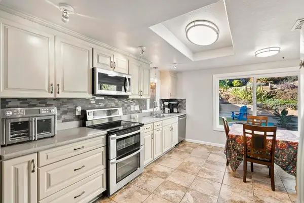 13052 Trail Dust Ave, San Diego, CA 92129