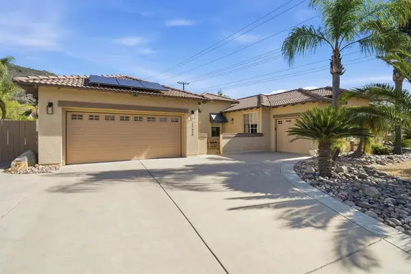 17043 Harvest Point Way, Ramona, CA 92065