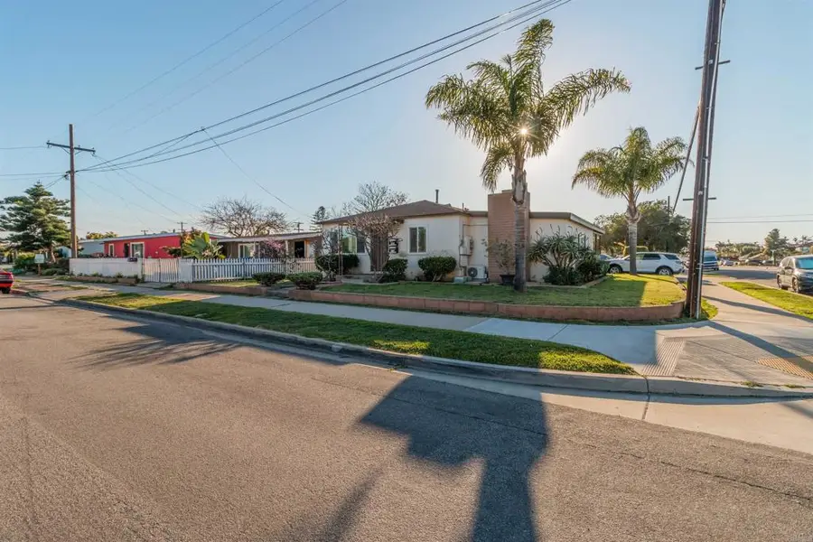 904 12th Street, Imperial Beach, CA 91932 - #3