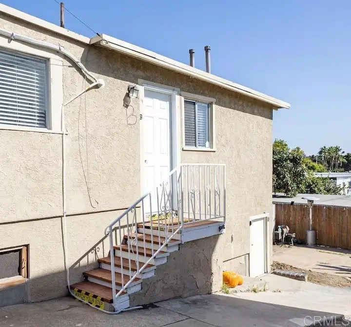 426 E Plaza, National City, CA 91950 - Image #2