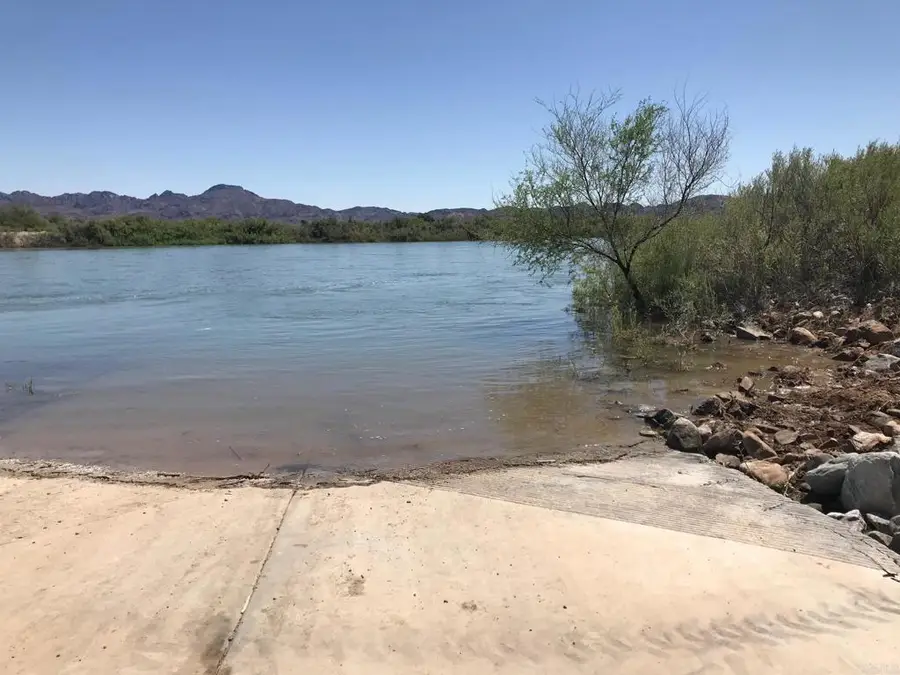 2657 Rio Hacienda Way, Palo Verde, CA 92266 - #2