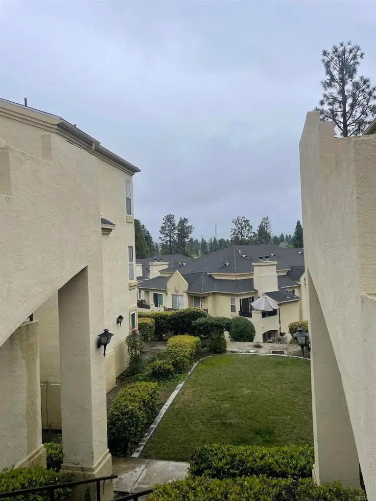 2011 Lakeridge Circle #304, Chula Vista, CA 91913 - #3