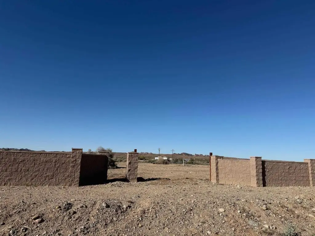 2667 Rio Hacienda Way, Palo Verde, CA 92266 - #1