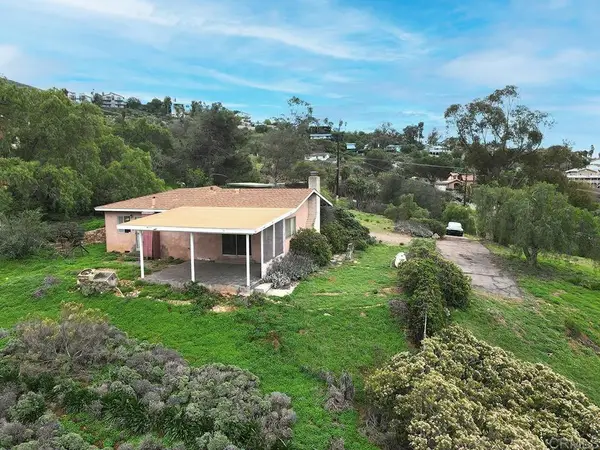 9148 Ivy Lane, Spring Valley, CA 91977