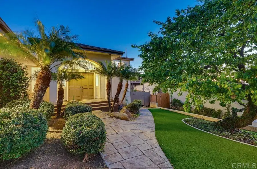 3539 Mount Laurence Drive, San Diego, CA 92117 - #3