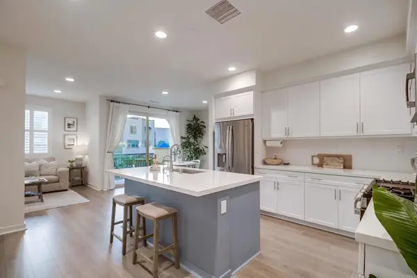 317 Brookside Way, Santee, CA 92071