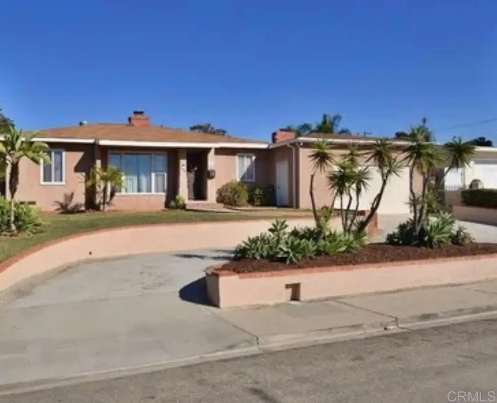 881 First Avenue, Chula Vista, CA 91911 - #1