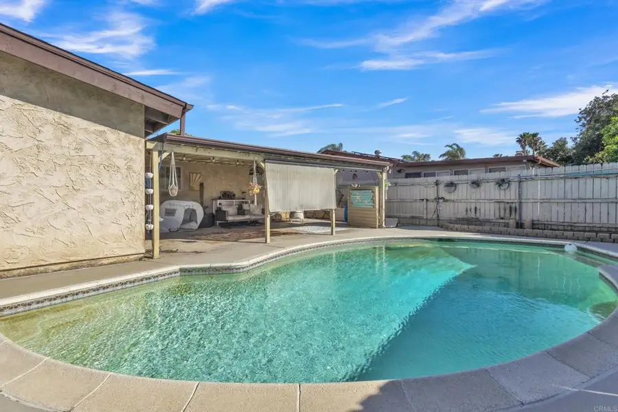 152 S Stephanie Ln, El Cajon, CA 92019 - #2